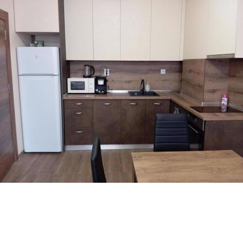 Cozy New Apt - Уютен апартамент