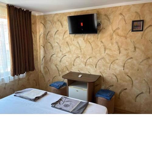 Cozy One-Bedroom Apartment in Sozopol Old Town 2