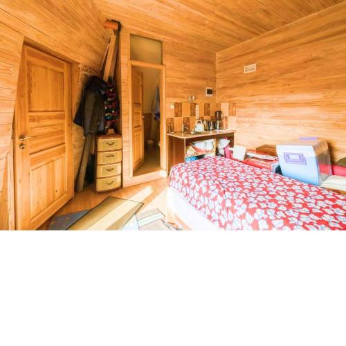 Cozy Studio with Forest View & Bath - 10min drive to Black Sea Beach