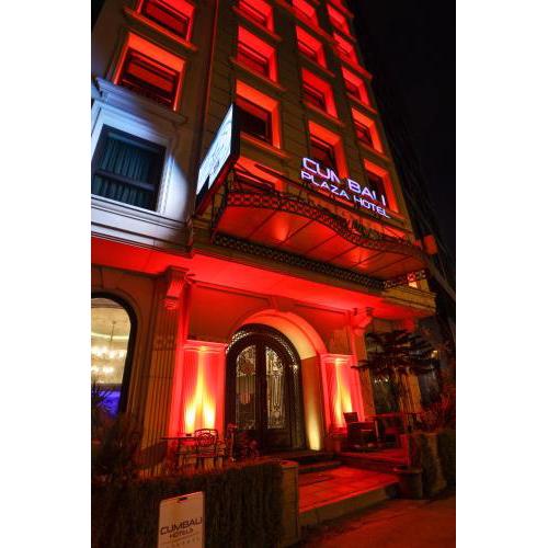 Cumbali Plaza Hotel