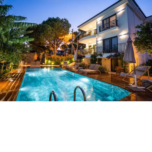 CUNDA PİER OTEL