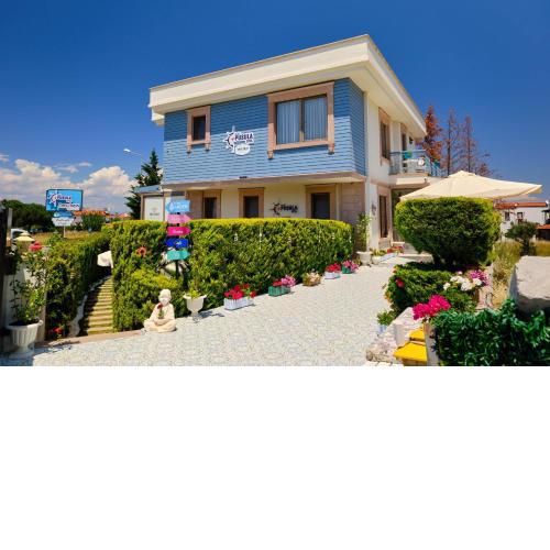 Cunda Pusula by Megaron Homes