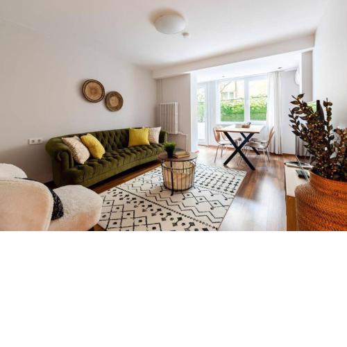 Cute Private Garden 2bd2bath Quaint Home! #366