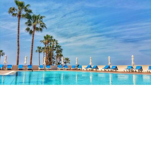 Cynthiana Beach Hotel