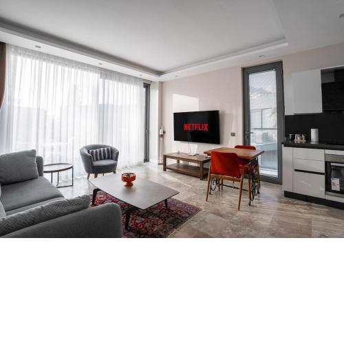 D1 A Einzigartige Villa 100 m zum Meer mit privater Pool-Terrasse