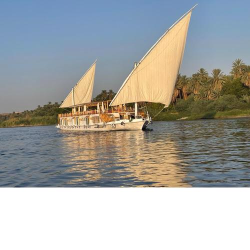 Dahabiya Nile Sailing-Safiya-Aswan to Luxor-every Friday-4 days-3 nights