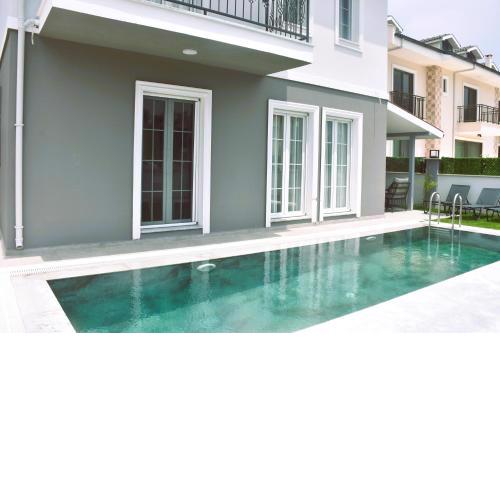 Dalyan Central 4 Bedroom Ensuite Private Villa with Swimming Pool