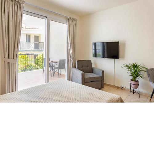 Danaos Seaside Suite 101 with Pool in Tourist Area