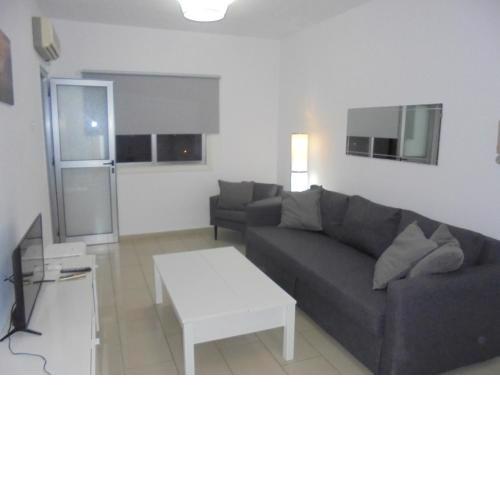 Delphi Court - large 1 bed -sleeps 4, Near sea/beach - free wifi