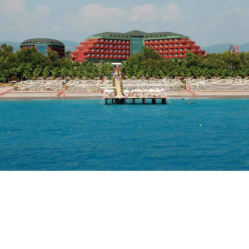 Delphin Deluxe Resort