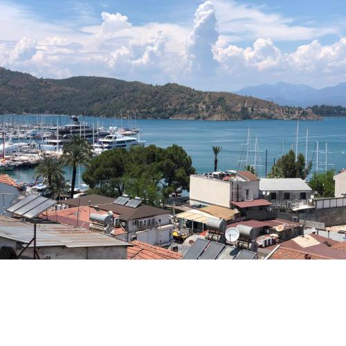 Deniz Manzaralı Suites