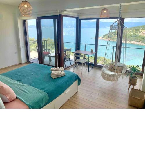 Denize 100 Metre Yakınlıkta Plaj Evi