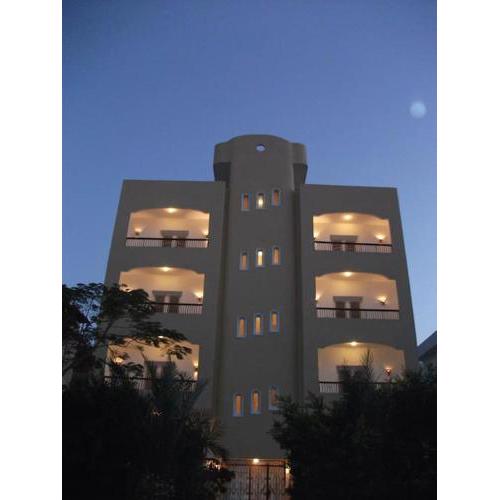 Desert Rose Apartment