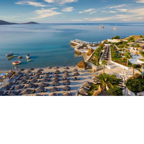 Design Plus Seya Beach Hotel