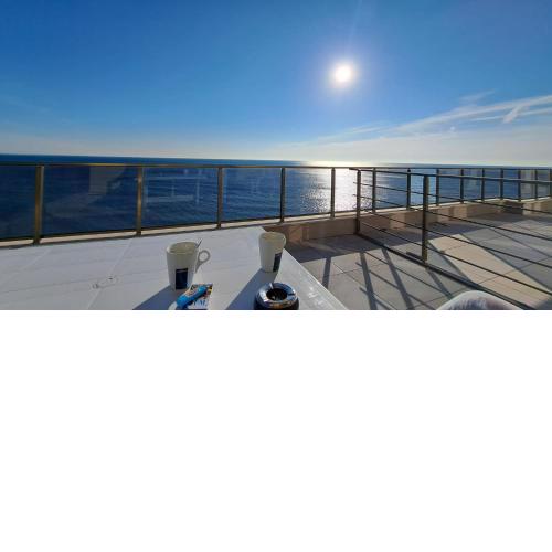 Diamond Beach Luxus Apart Obzor 28