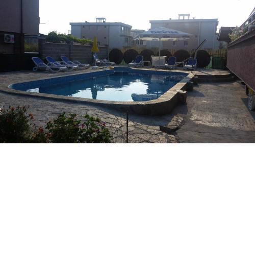 Dimitrov Apartments