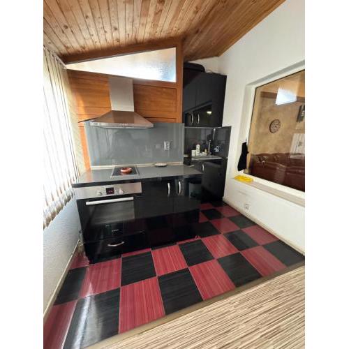 DINEVI APARTMENTS