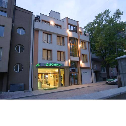 Dionis Hotel