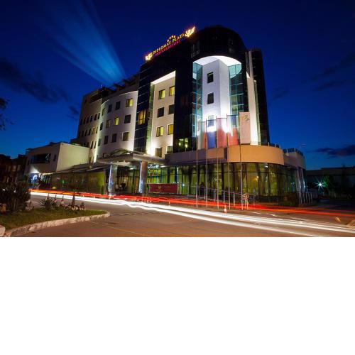 Diplomat Plaza Hotel & Resort