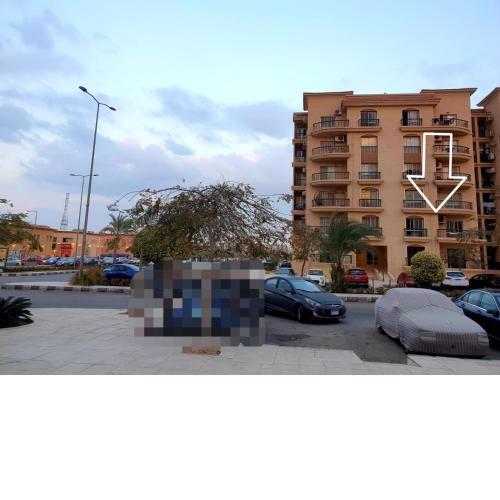 خطوات من السوق الشرقي شقة بفرش مميز بالرحاب Distinguished 2 bedrooms apartment in New Cairo
