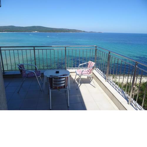 Dobrevi Guest House