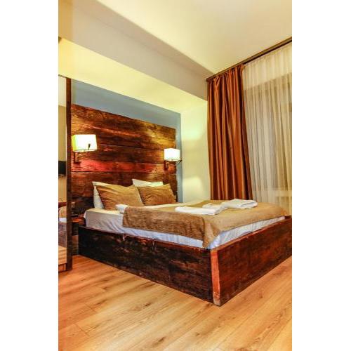 Double DD Hotel