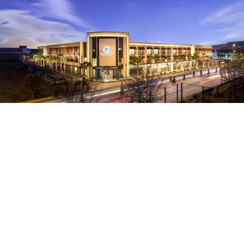 DoubleTree By Hilton Izmir Airport