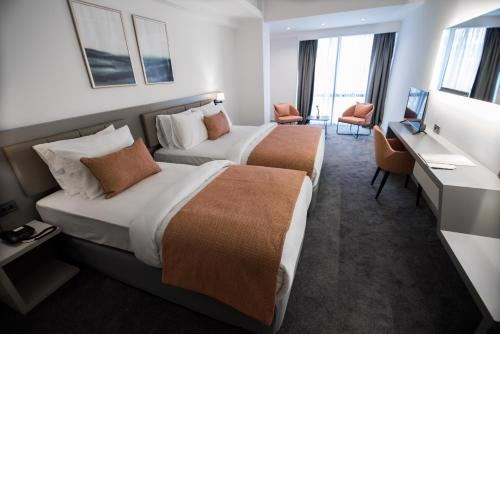 Dovv Hotel Busıness