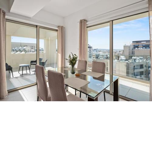 Downtown 2 Bedroom Penthouse