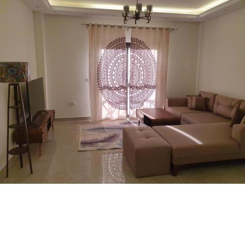 Dream 2-Bedroom near AUC