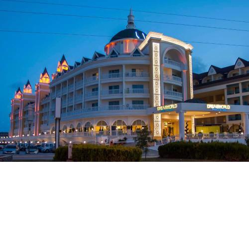 Dream World Resort & Spa
