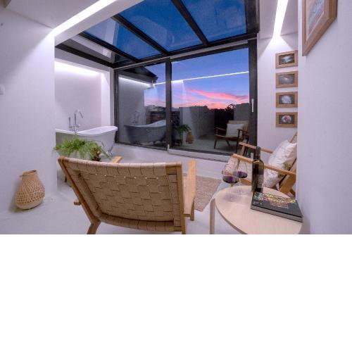 Dreamy Sunset Loft in Sofia City Center