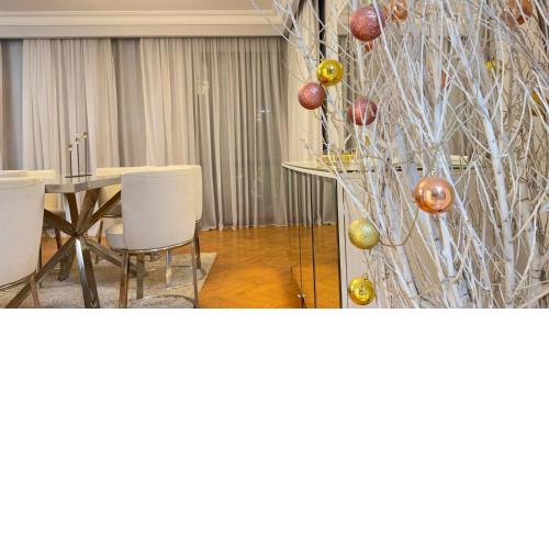 Duplex 4 bedrooms Beverly Hills