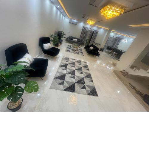 Duplex Apartment in Golden Square New Cairo Near American University in Cairo