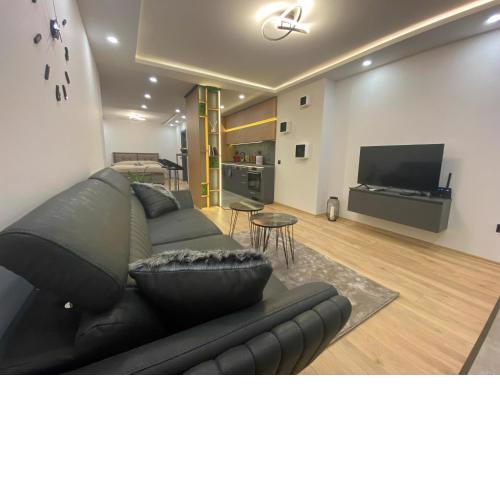 DV13 Luxury Suite Sofia Center