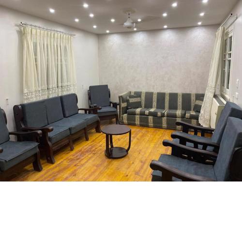 E Heliopolis 3 BR downtown near Korba nd AIRPORT