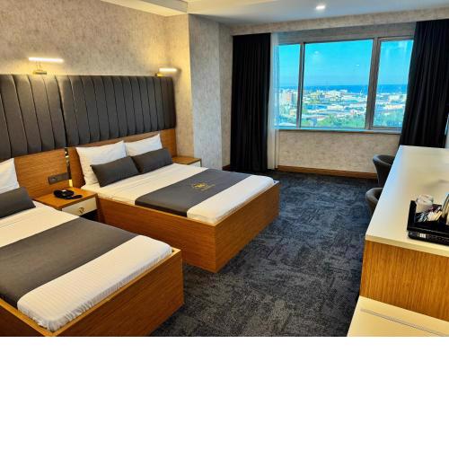 E5 PARK OTEL