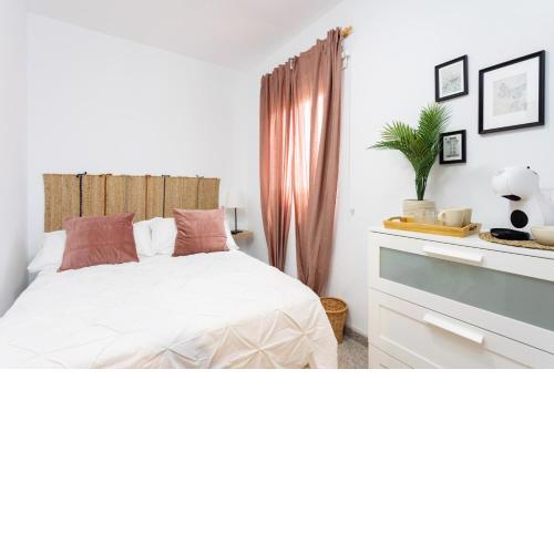 EDEN RENTALS 101 Surfy Stylish Bed&Coffee Room