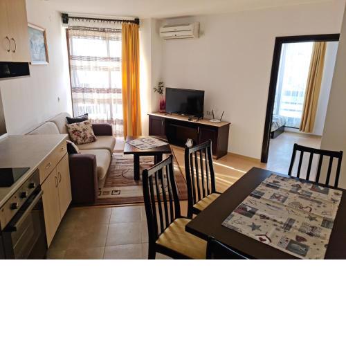 EFO Apartment