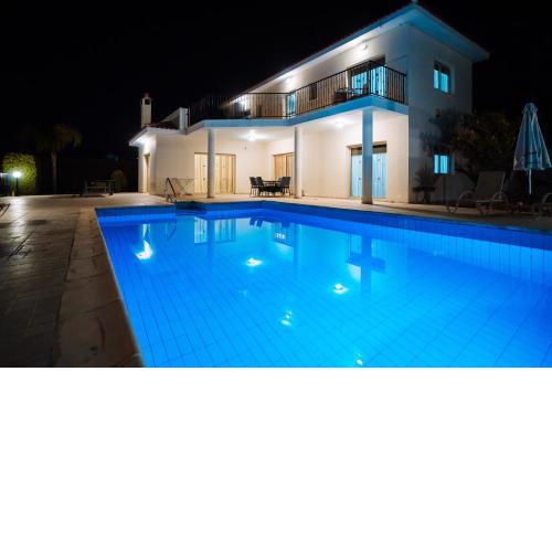 Eframia Dyo by Prestige Bookings