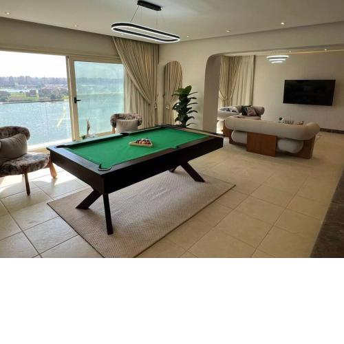 EG-CN-22 Four Rooms Nile View