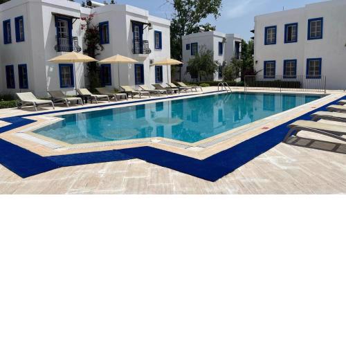 Ege Apartments