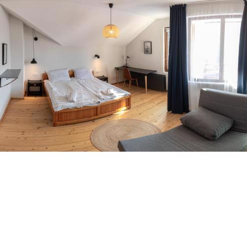 Eight Rooms Bansko