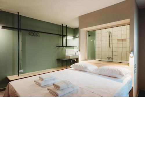 eins rooms - city center
