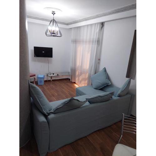 El Rehab city Cozy apartment 3 bedrooms