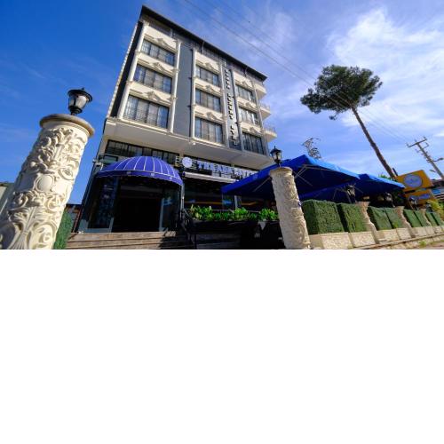 Elada Luxury Otel