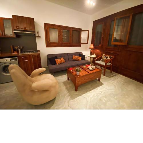 Elegant Studio near IOS Hotel #6