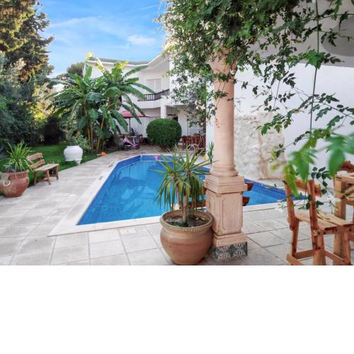 Elegant villa in Hammamet with year round private pool