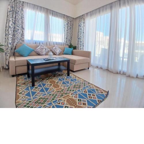 Elgouna g-cribs