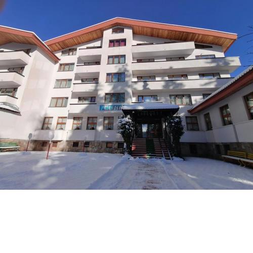 Elina Hotel
